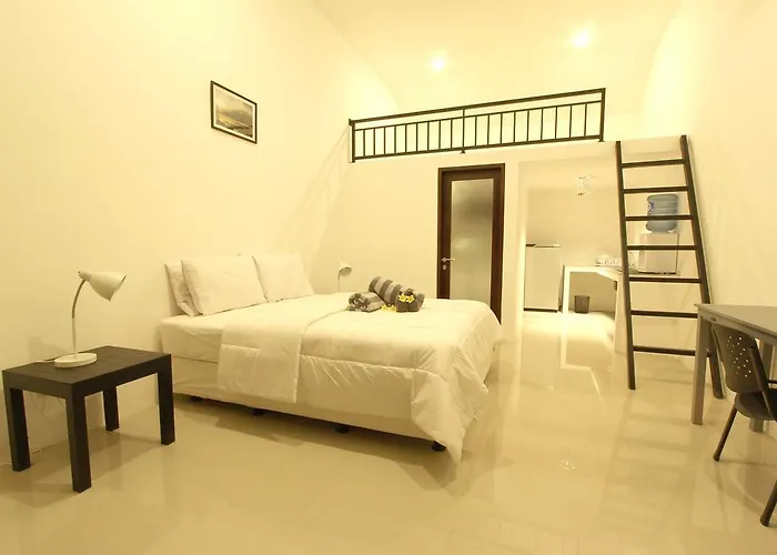 Canggu Beach Inn Pensión 4*